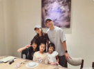 贾静雯自曝三位亲人患癌，包括父母和弟媳